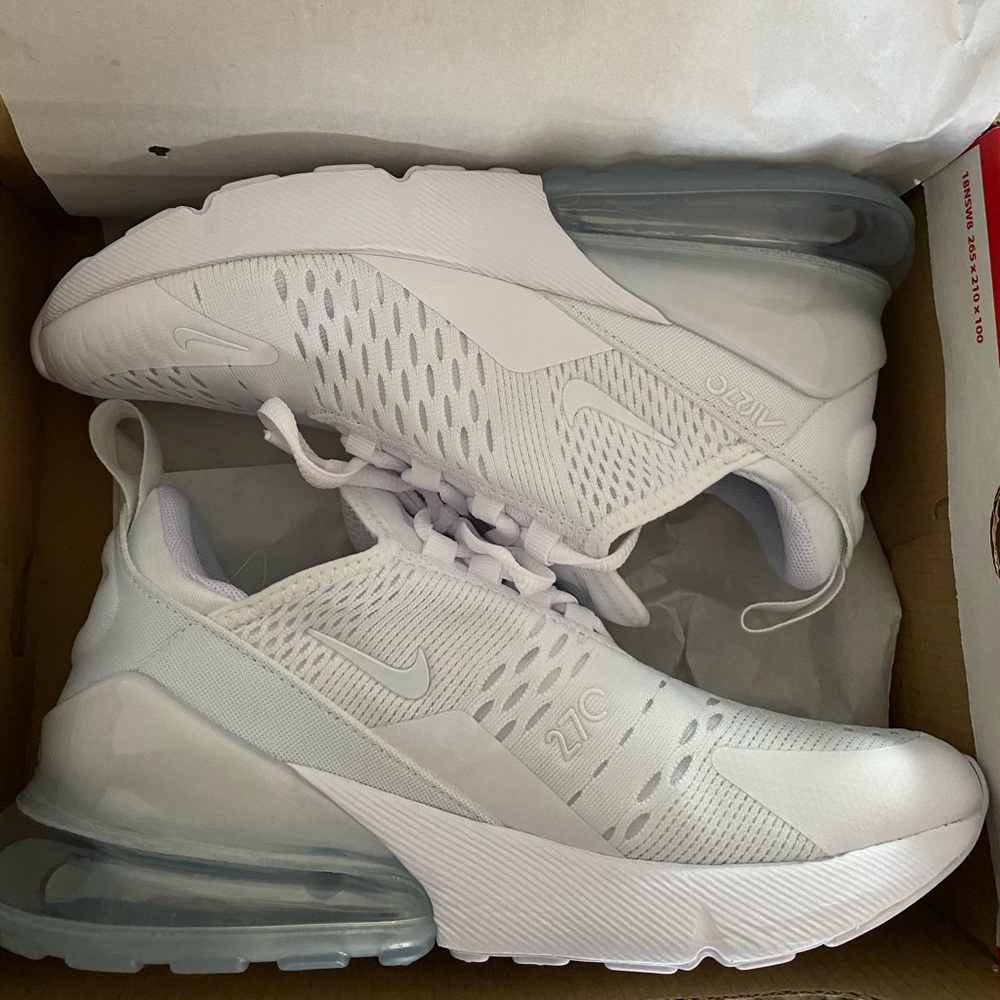 NIB! NIKE air max 270 (GS) - white, womens 6.5